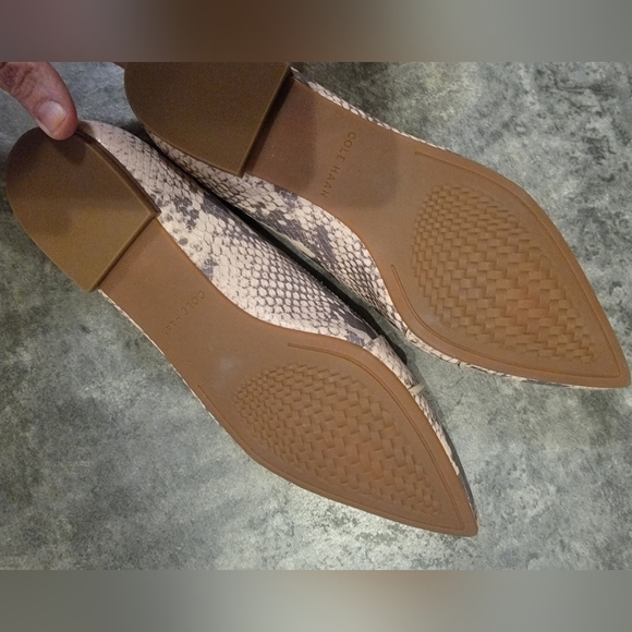 Cole Haan Women's Ellora Skimmer Ballet Flat NWOT 6B - Picture 4 of 6